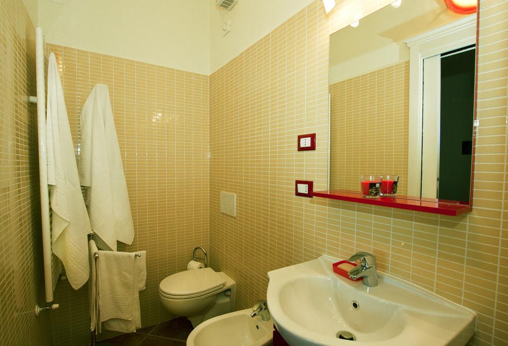 Le Camere Di Nonna Mara モンテスクダイオ 部屋 写真